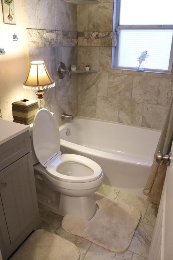 Charming 2 Bedroom Retreat Minutes From Downtown Tulsa Extérieur photo